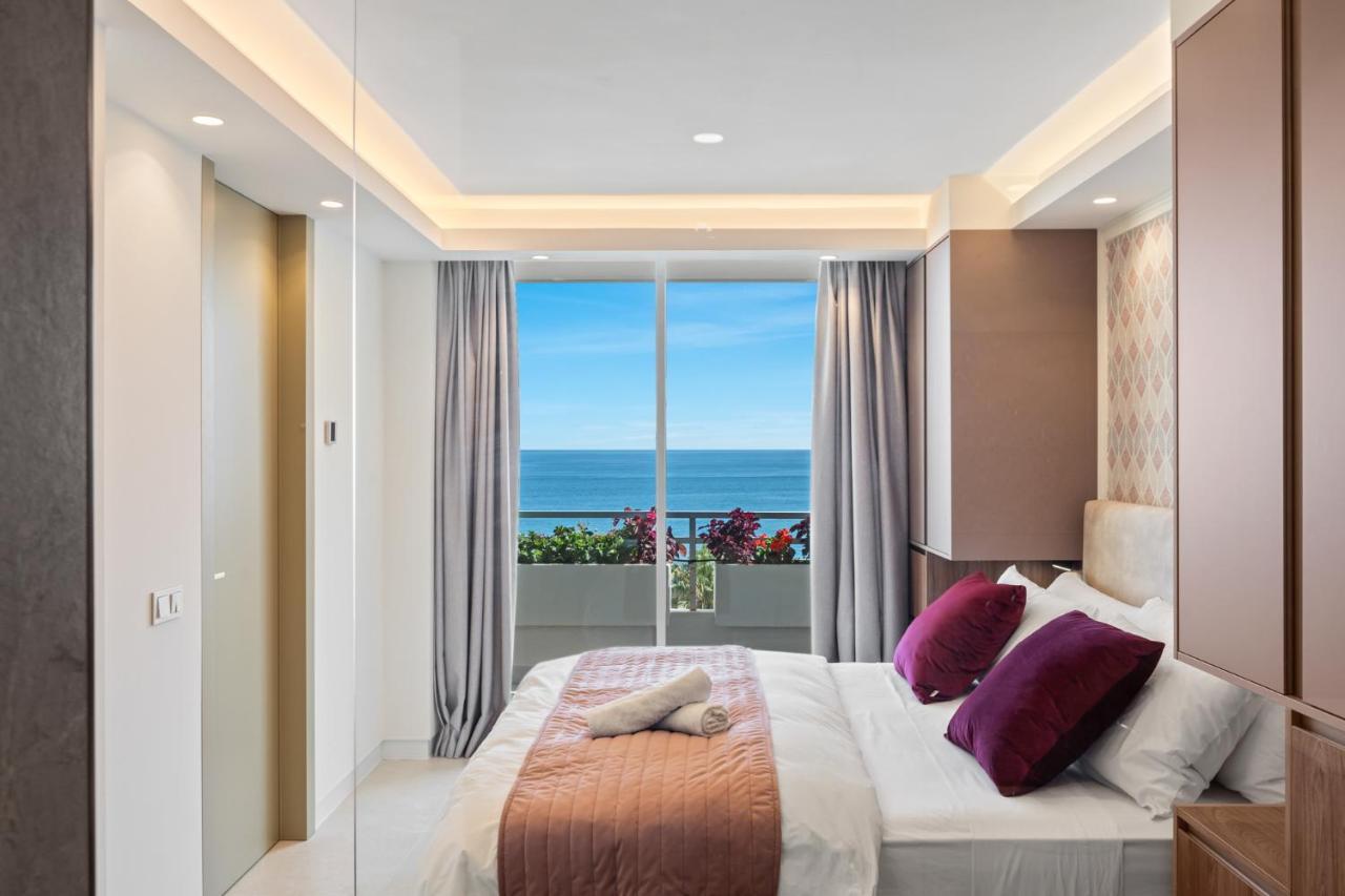 Apartamento Fully Renovated Frontline Flat Marbella Exterior foto